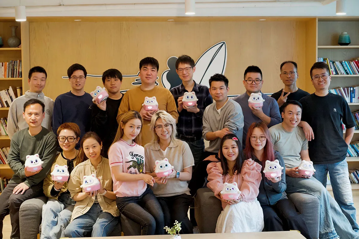 The InsBotics team building Pophie